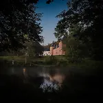 Chateau Du Pont D'oye Bed & Breakfast Habay-la-Neuve