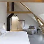 Chateau Du Pont D'oye Bed & Breakfast