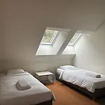 Bed & Breakfast Chateau Du Pont D'oye 3*