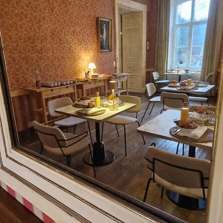 Bed & Breakfast Chateau Du Pont D'oye Habay-la-Neuve