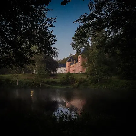 Chateau Du Pont D'oye Frühstückspension Habay-la-Neuve