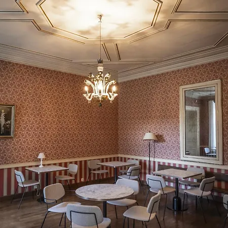 Château Du Pont D'oye 3*