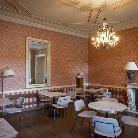 فندق مبيت وإفطار Chateau Du Pont D'oye Habay-la-Neuve