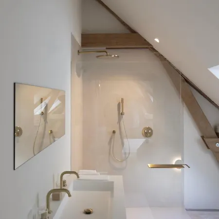 Chateau Du Pont D'oye Habay-la-Neuve