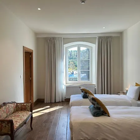 Chateau Du Pont D'oye Bed & Breakfast Habay-la-Neuve