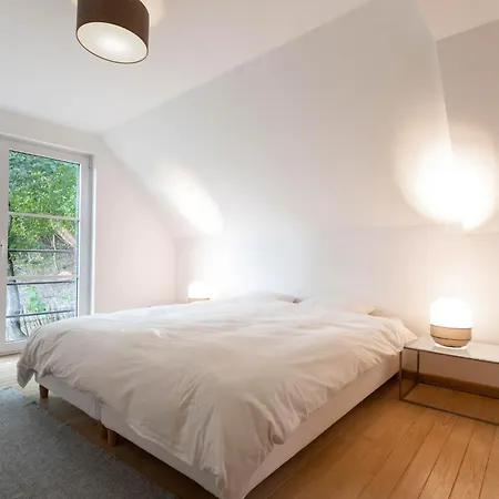 Chateau Du Pont D'oye Bed & Breakfast