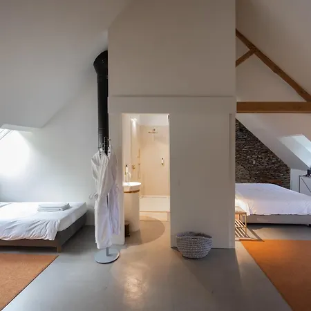 Chateau Du Pont D'oye Bed & Breakfast