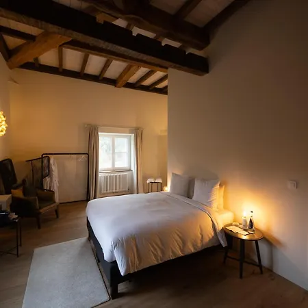 Bed & Breakfast Chateau Du Pont D'oye Habay-la-Neuve