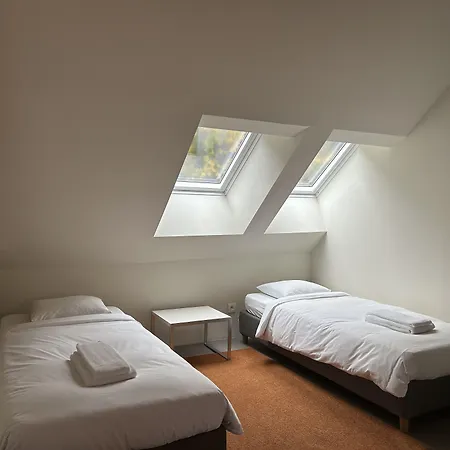 Bed & Breakfast Chateau Du Pont D'oye 3*