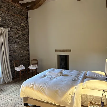 Couette-café Château Du Pont D'oye