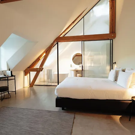 Chateau Du Pont D'oye 3*