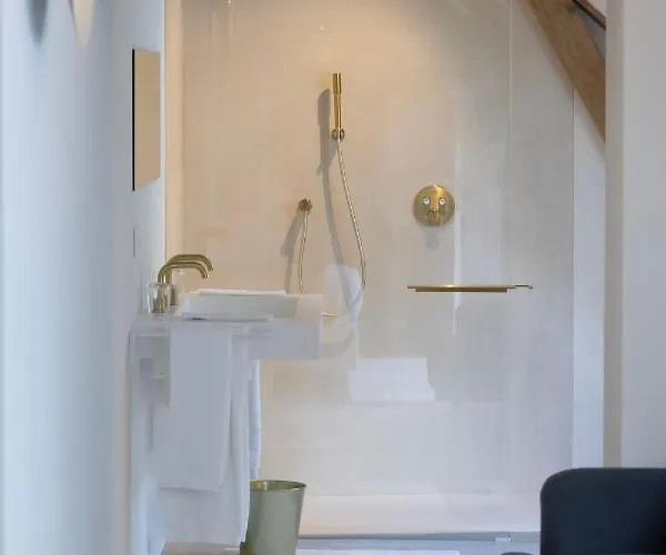 Chateau Du Pont D'oye Bed & Breakfast Habay-la-Neuve