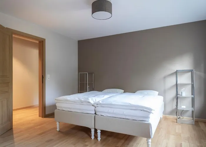 Chateau Du Pont D'oye Bed & Breakfast 3*