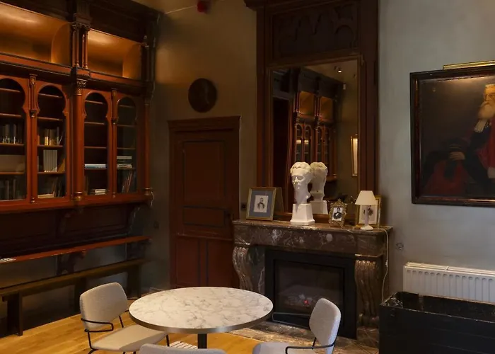 Chateau Du Pont D'oye Bed & Breakfast Habay-la-Neuve