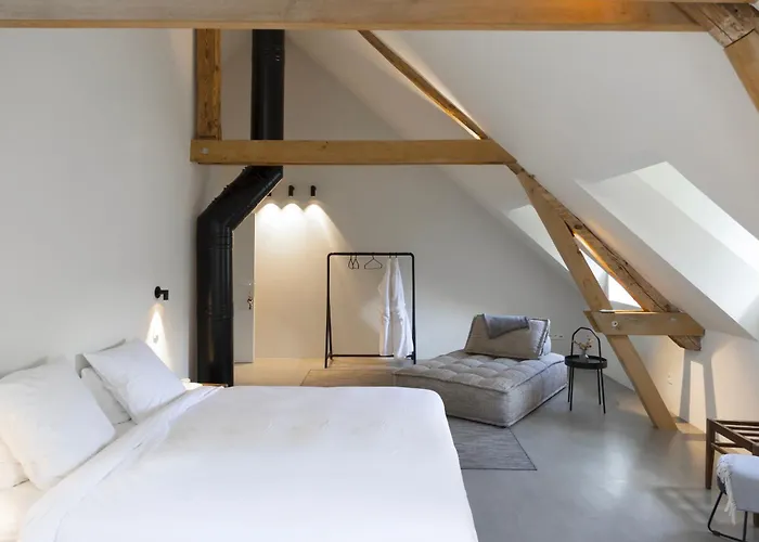 Couette-café Château Du Pont D'oye Habay-la-Neuve