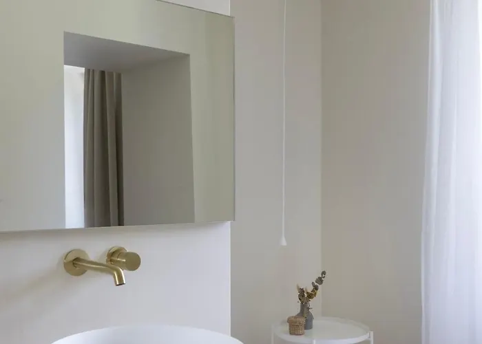 Chateau Du Pont D'oye Habay-la-Neuve