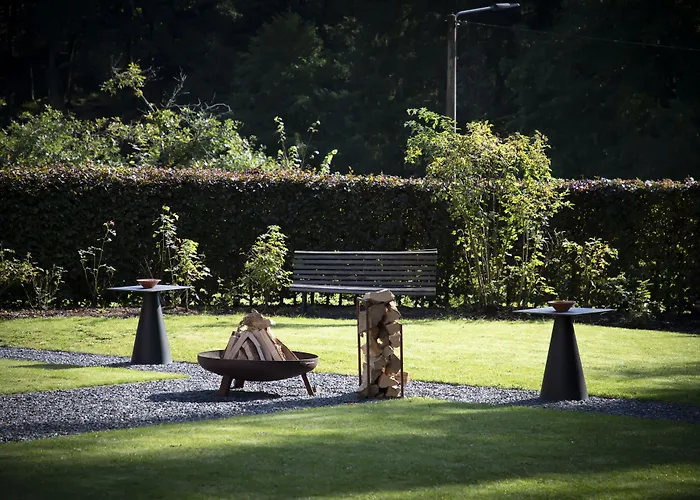 Chateau Du Pont D'oye Bed & Breakfast 3*