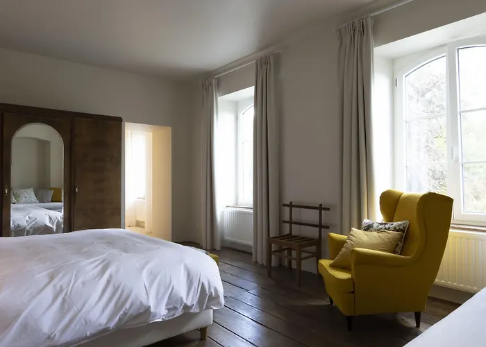 Chateau Du Pont D'oye 3*